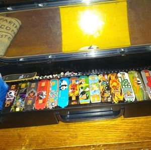Tech deck lot
